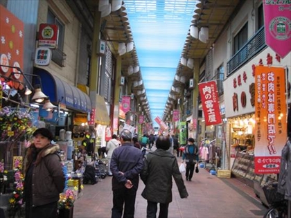 Photo: Shopping streets in Arakawa City