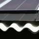川口スチール工業　波型スレート屋根にも設置できる薄型太陽電池パネルを販売