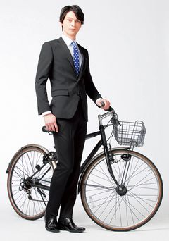 JFS/AOKI Releases Business Suits for Bicycle Commuters