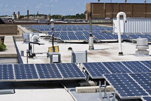 Photo: Solar Panels - Chicago Center for Green Technology