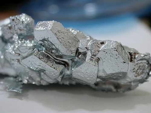 Gallium_crystals.jpg