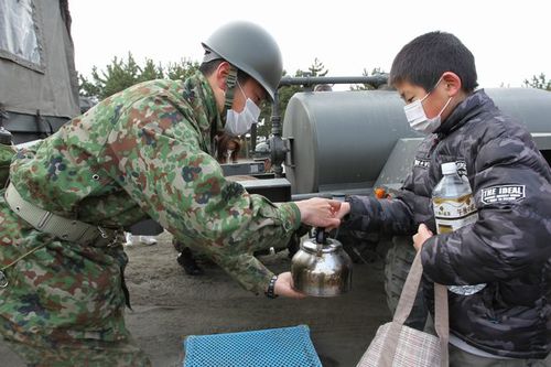 写真：東日本大震災における災害派遣活動