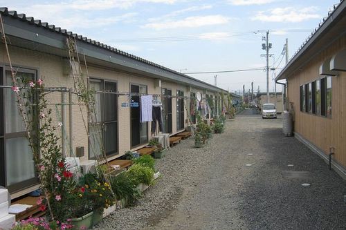 写真：原発避難民仮設住宅