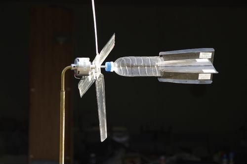 Micro_Wind_Turbine01_ja.jpg