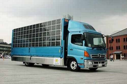 JFS/'Solar Power Truck' Dispatched to Area Affected by Great East Japan Earthquake