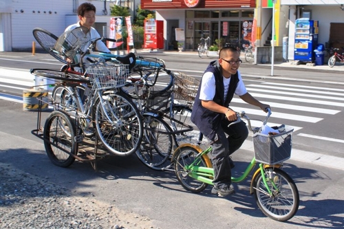 JFS/University Students Recycle Abandoned Bikes into Rental Bikes